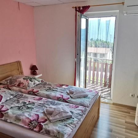 Country House Fon Kobarid Bagian luar foto